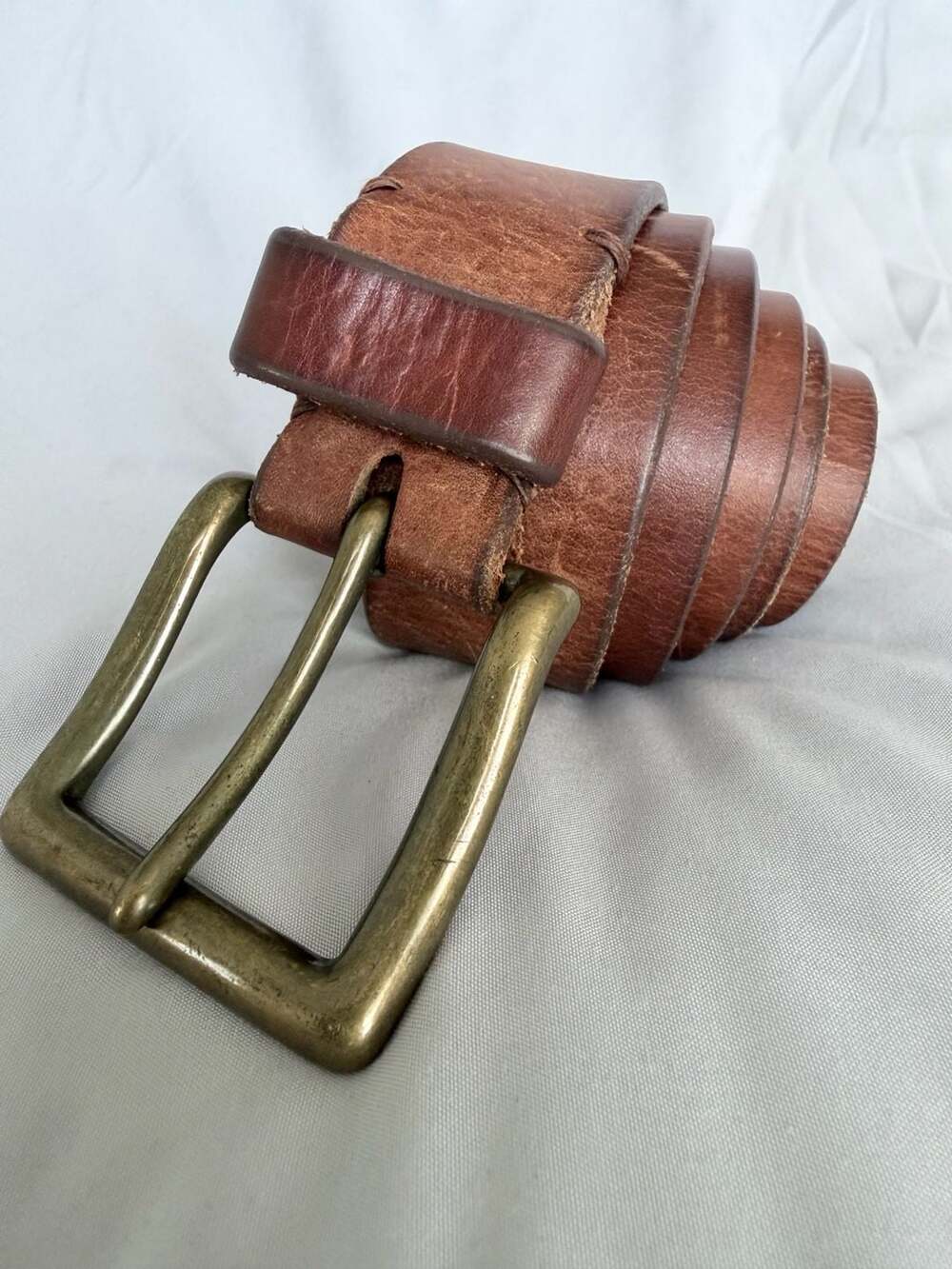Eddie Bauer Brown Distressed Leather Belt Brass Hardware